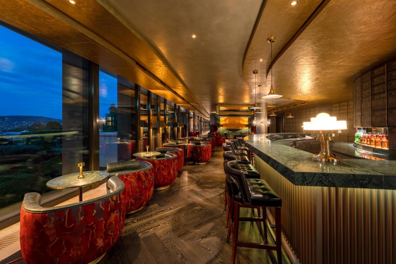 Five Zurich - Luxury City Resort Екстериор снимка The bar at the 101 Skybar
