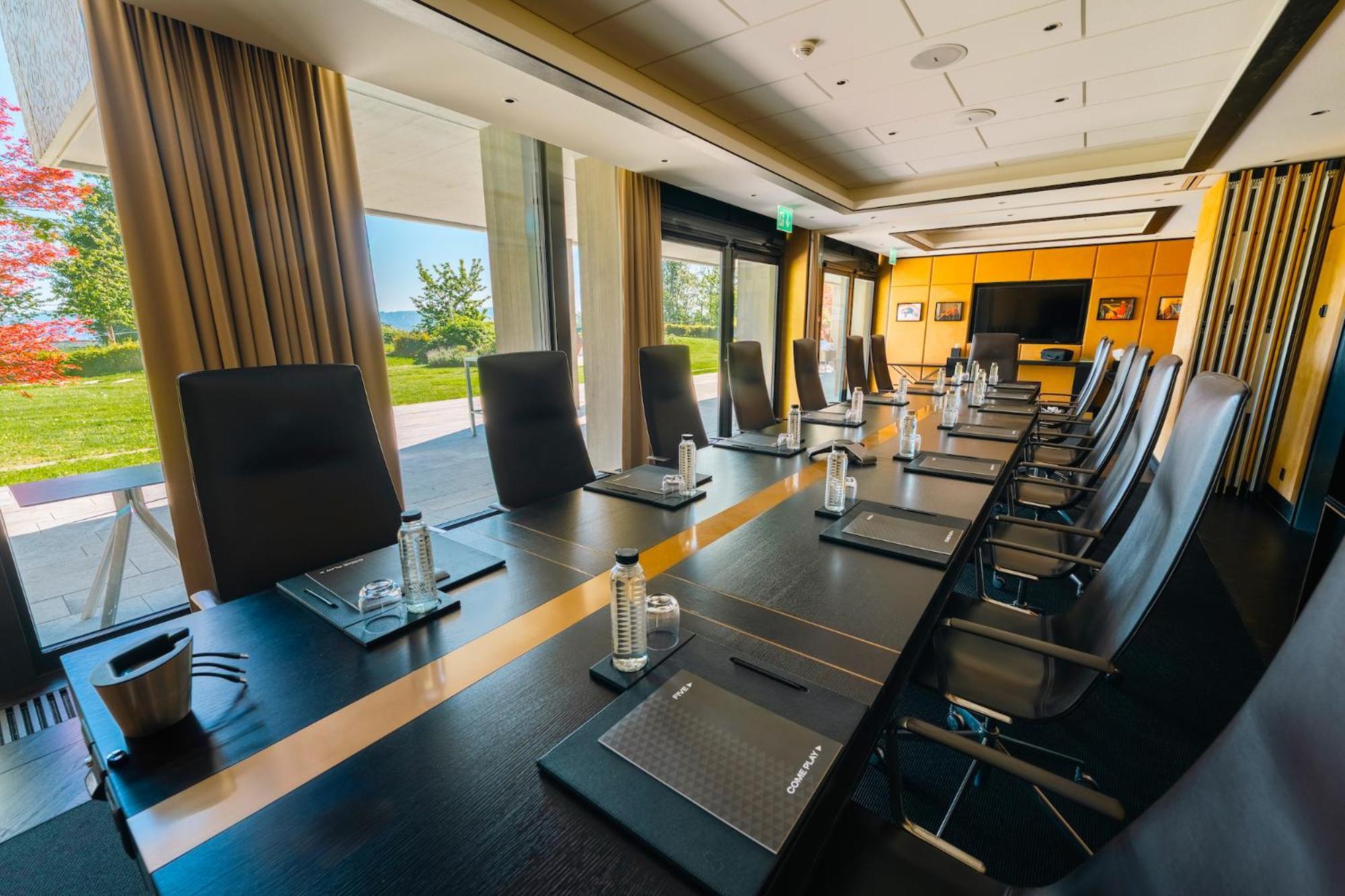 Five Zurich - Luxury City Resort Екстериор снимка